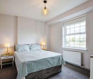 Whatley Avenue, Wimbledon Chase, SW20 - Photo 5