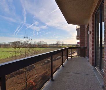 Ruim 3 slaapkamer appartement met fantastisch uitzicht op rustige l... - Photo 3