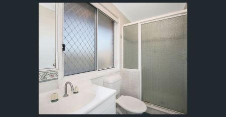 Family home in lovely leafy pocket of Capalaba - Photo 2