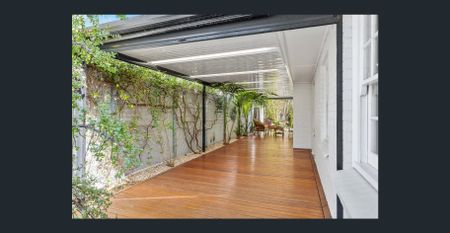 Contemporary Family Home in One of Adelaide’s Finest Suburb - Photo 3