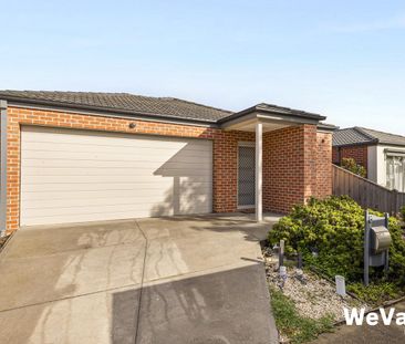 6 Martinshaw Road, Mickleham, Vic 3064 - Photo 5