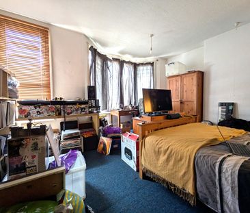 Double room - No Deposit option available - Photo 1