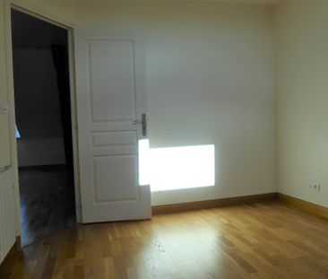 BLOIS - Quartier du Bourg Neuf - T2 - Photo 5