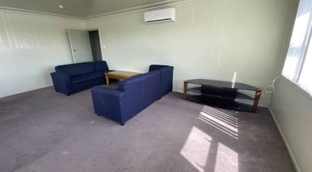 Fully Furnished 3-Bedroom Apartment – 1/24 Atkinson Ave, Otahuhu - Photo 5