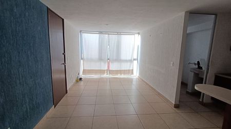 Departamento en Renta en Zona Industrial - Photo 3