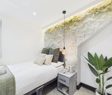 1 bedroom in a house share to rent - Photo 4