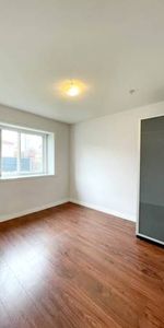 2 Beds 1 Bath Garden Level Suite - Photo 4