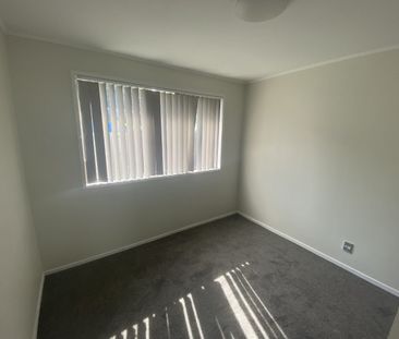 8A Quintal Place, Papatoetoe - Photo 5