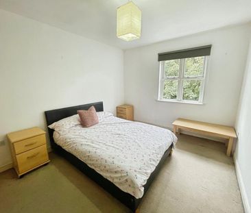 2 bedroom flat to rent - Photo 6