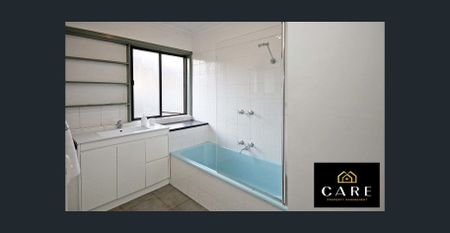 Neat & Well-Located Home in the Heart of Cranbourne! - Photo 4