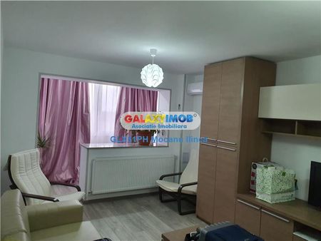 Inchiriere apartament 3 camere, modern, Ploiesti, zona 9 Mai - Fotografie 2