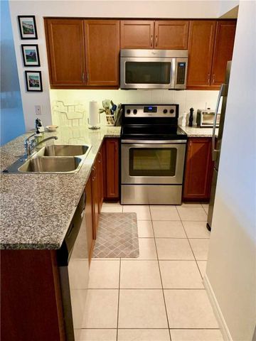 For Lease - 19 Grand Trunk Crescent Unit# 2808, Toronto, Ontario - Photo 3