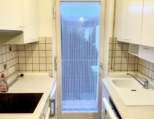 Teilmöblierte 2-Zimmer-Wohnung in den Weinbergen - Photo 1