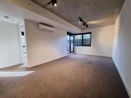 Boutique Development - Photo 4