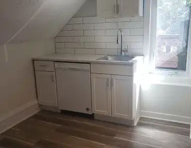 2 Bedroom Unit -All utilities Included - 209 Spence | 209 Spence Street, Winnipeg - Photo 1