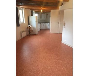 Location Appartement 2 pièces 48m² SAUMUR 49400 - Photo 1