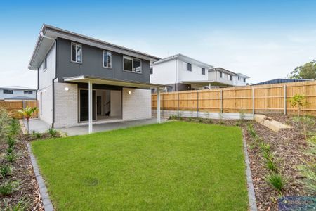 8 Lena Street, Browns Plains QLD 4118 - House For Rent | Domain - Photo 3