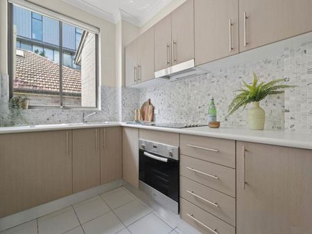 5/2-4 Berry Street, North Sydney, NSW 2060 - Photo 2