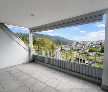 Exklusive 2.5-Zimmer-Wohnung mit Rheinblick - Photo 3