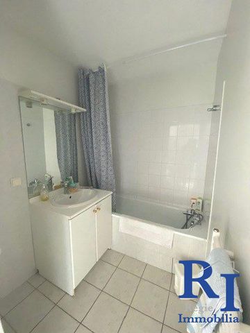 Location Appartement 3 pièces 70m² ECHIROLLES 38130 - Photo 5