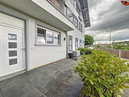 2 ½ PIÈCES - Avec une terrasse! - Foto 3