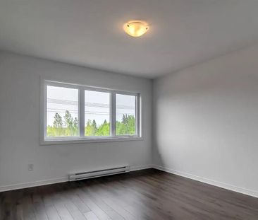 127 Rue De Britannia (Aylmer) Magnifique Logement De Style Condo à ... - Photo 2