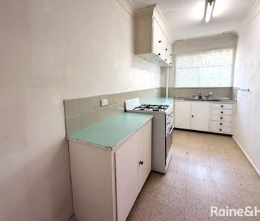 Charming & Convenient One-Bedroom Haven - Photo 4