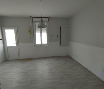 Location Appartement 5 pièces 120m² VARENNES SUR ALLIER 03150 - Photo 3