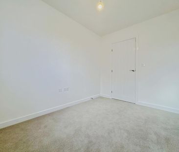3 bedroom detached house to rent - Photo 6