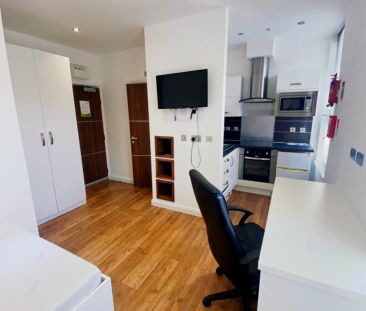 Premier Studio - Photo 4