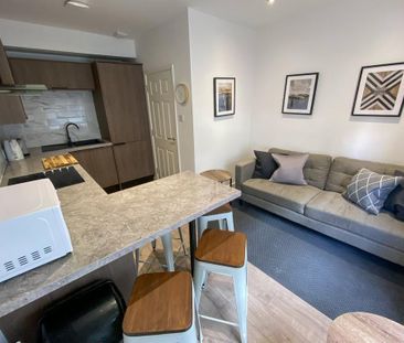 3 bedroom flat to rent - Photo 1