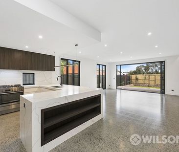 9A Barrington Street, Bentleigh East VIC 3165 - Townhouse For Rent ... - Photo 3