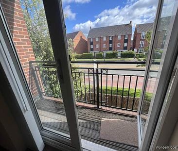 2 bedroom property to rent in Warrington - Photo 3