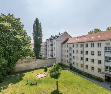 Großes Tageslichtbad / Direkt am Campus - Foto 2