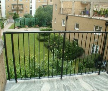 Room in a Shared House, Princes Court, SE16 - Photo 3