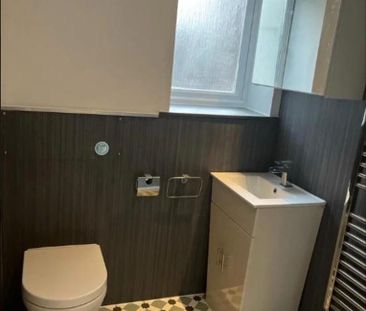 5 bedroom house share to rent - Photo 4