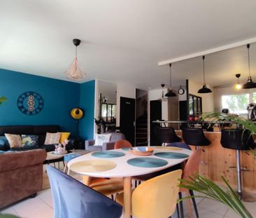 Location Maison 4 pièces 89m² LA LONDE LES MAURES 83250 - Photo 1