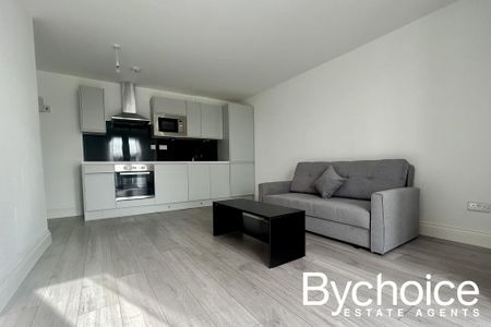1 bedroom apartment to rent - Photo 4