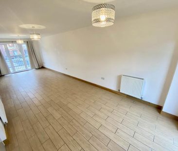 4 bedroom house to rent - Photo 2