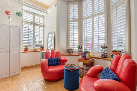 4 bedroom detached house to rent - Photo 5