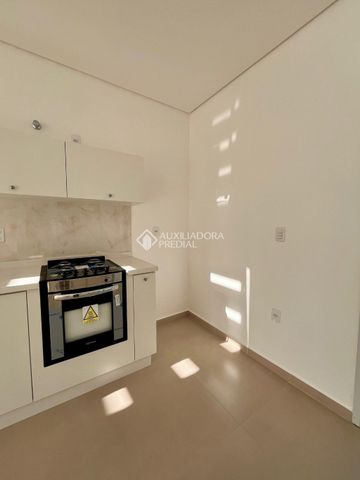 Casa com 2 quartos e 105m² para alugar em Campeche, Florianópolis. - Photo 2