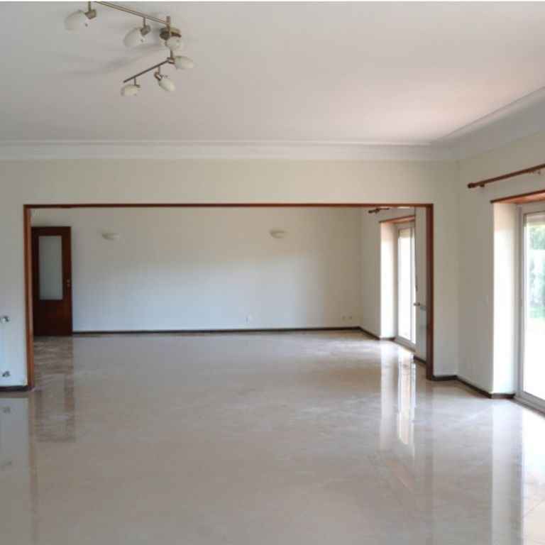 5 room luxury House for rent in Areia (Cascais), Cascais, Lisbon - Photo 1