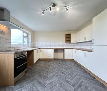 2 bedroom bungalow to rent - Photo 3