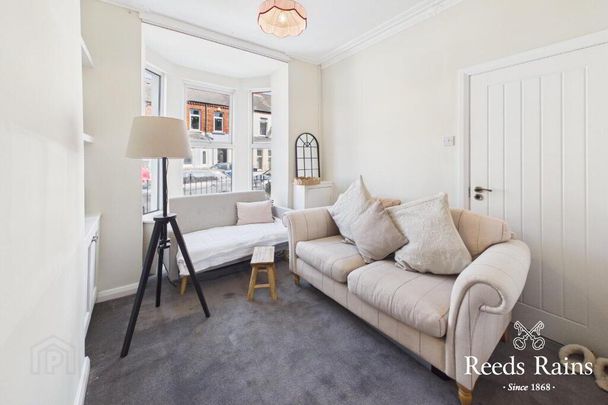 24 Lisburn Avenue, Lisburn Road, Belfast, BT9 7FX - Photo 1