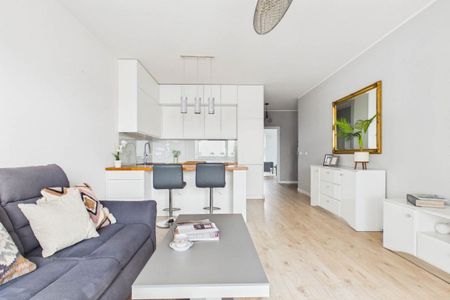 Wynajmę 3 pokojowe, nowe mieszkanie - Wawer 60 m² - Photo 3