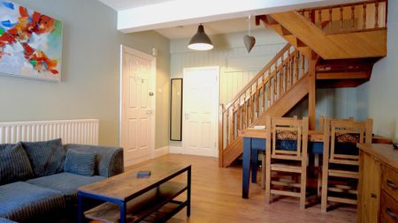 4 bedroom terraced house to rent - Photo 4