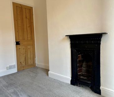 LawrenceStreet, Sandiacre, NOTTINGHAM - Photo 1