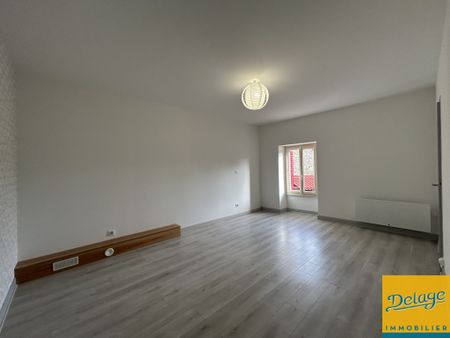 Location Maison 7 pièces 188m² AMBAZAC 87240 - Photo 2