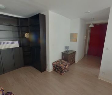 Location Appartement 3 pièces Meublé 72m² TOURS 37000 - Photo 6