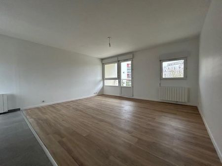 Location appartement 2 pièces 54.61 m2 à Tours - Photo 2